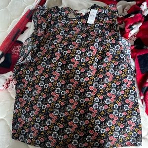 Size large floral print